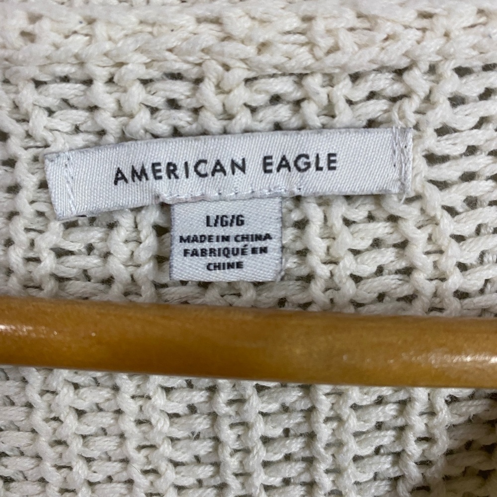 American Eagle Women's Cream Crochet Sweater Size‎ Large - Picture 2 of 11